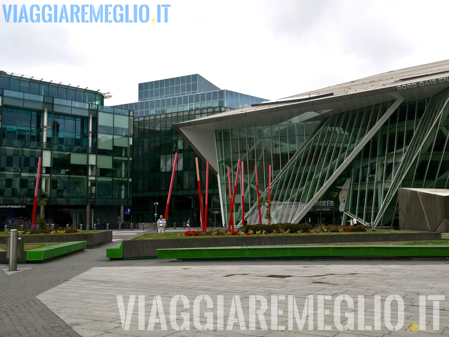 Grand Canal Square, Bord Gáis Energy Theatre - Dublino