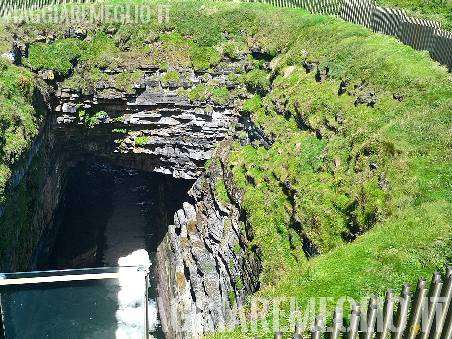 Downpatrick Head, Irlanda